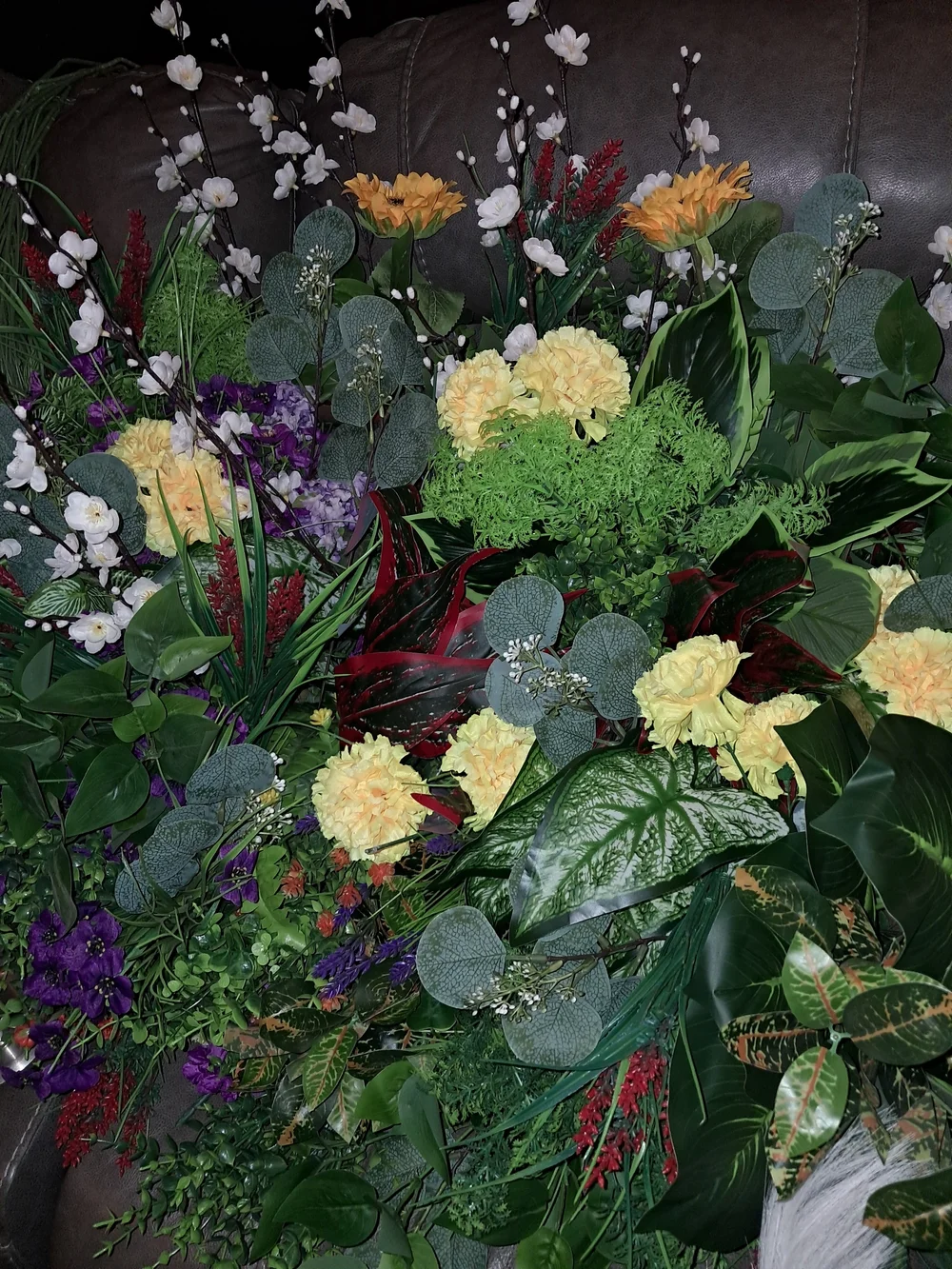 Artificial Greenery Arrangement - Green